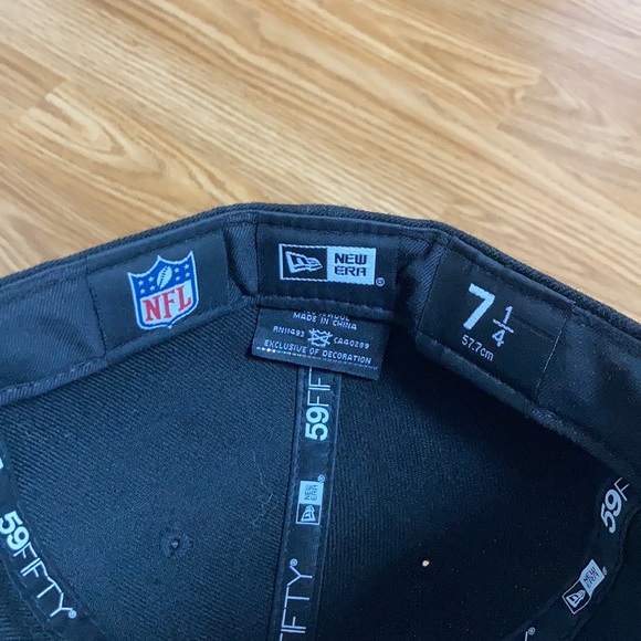 Black Seattle Seahawks fitted hat - Picture 4 of 4